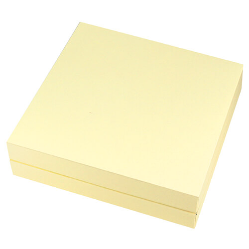 ギフトＢＯＸフリー　大　クリーム