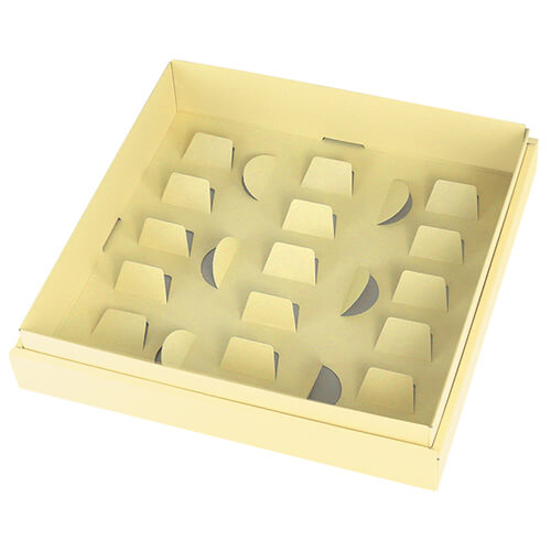 ギフトＢＯＸフリー　大　クリーム