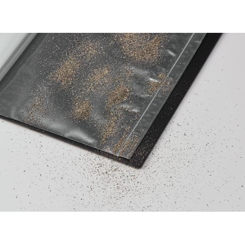 【廃番商品】クリア?ファイル　チャックタイプ　Ａ４　１２Ｐ　黒