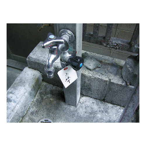 荷札120mm×60mm　白　【ＴＲＵＳＣＯ 針金付き荷札（ユポ） １２０×６０ＭＭ ５０枚】