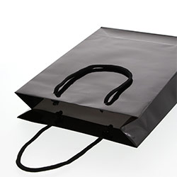 手提げ紙袋（黒・ツヤあり・幅225×マチ80×高さ320mm