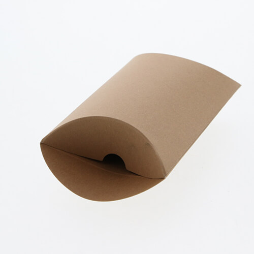 ピローギフトBOX（茶・80×95×高33mm）