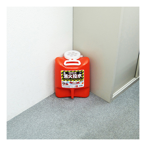 緑十字 防災用品 消火投水 8L レッド 380314