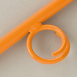 緑十字　ロープ張り支柱（２段式）　オレンジ　ロープガイド－１５００ＹＲ　１６Φ×１５００ｍｍ　スチール製　